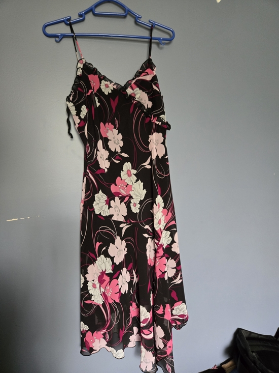twik Dresses & Skirts - Twik by Simons Black Floral Chiffon Slip Dress — Size L 🌸🖤